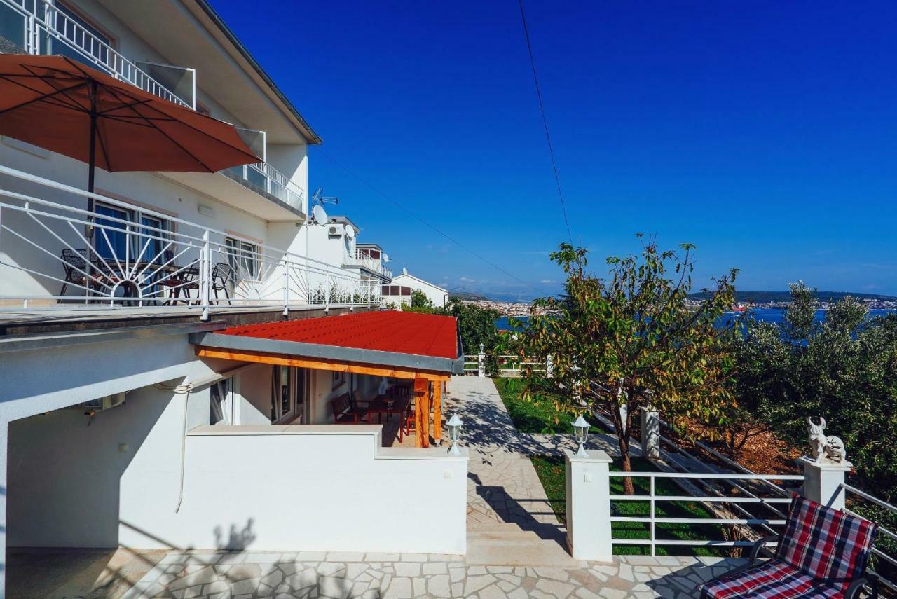 Apartmani Simundic Trogir Eksteriør billede